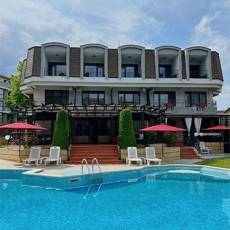 Family Hotel Paradise Saints Constantine and Helena Exterior photo