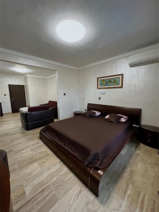 Family Hotel Paradise Saints Constantine and Helena Exterior photo
